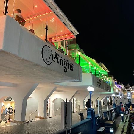 G&G Isla Marina Puerto Apartment เบนัลมาเดนา ภายนอก รูปภาพ