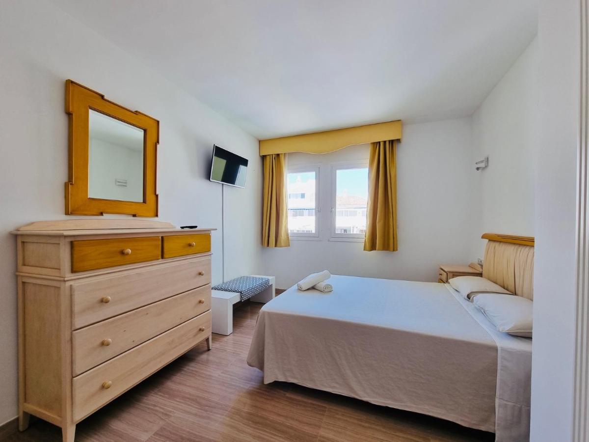 G&G Isla Marina Puerto Apartment เบนัลมาเดนา ภายนอก รูปภาพ